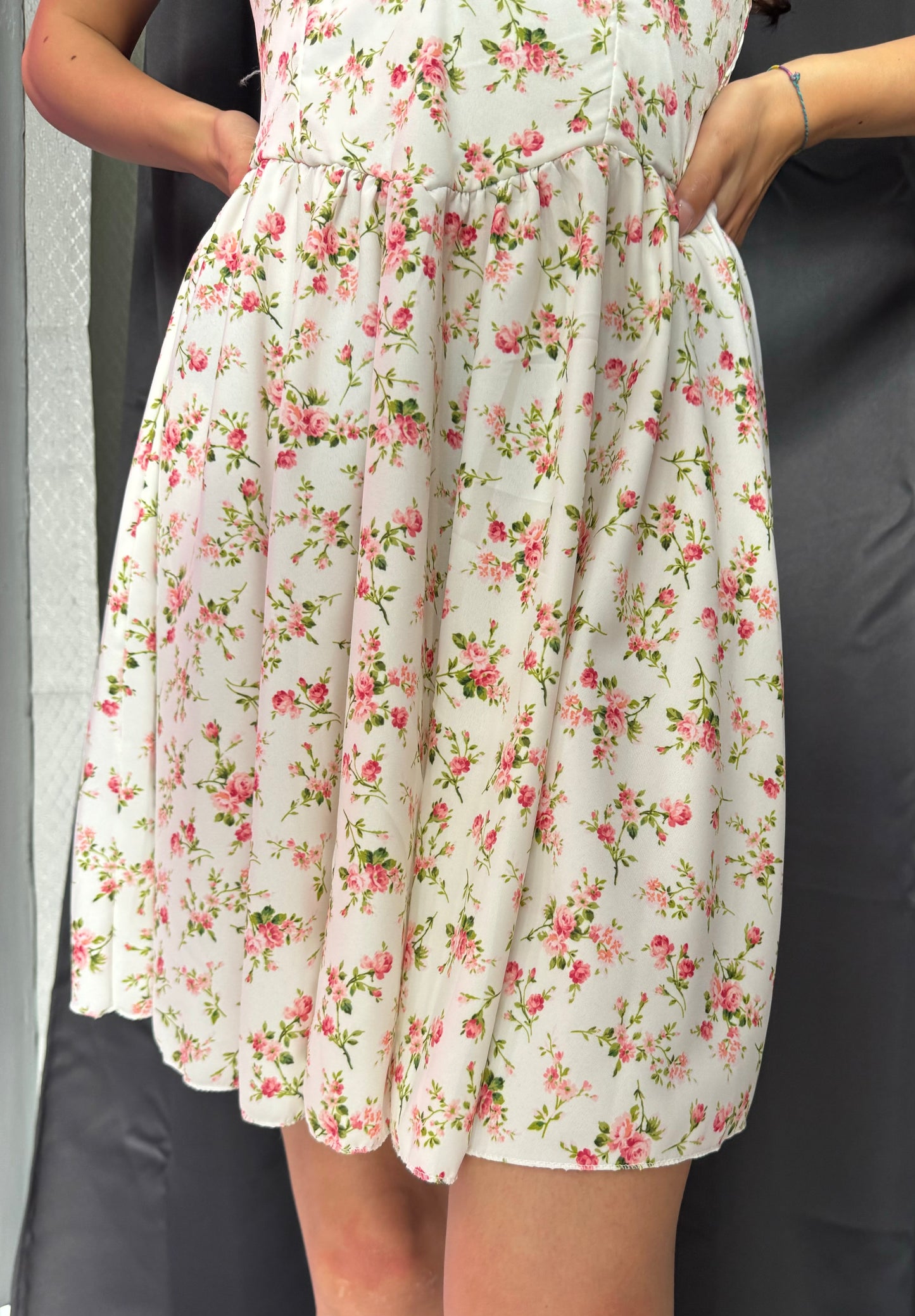 DRESS FLOWERS